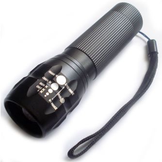 Taschenlampe LED-FOCUS / mit Batterien                                                              